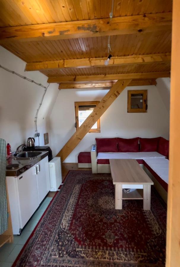 Bed And Breakfast Umoljani Værelse billede